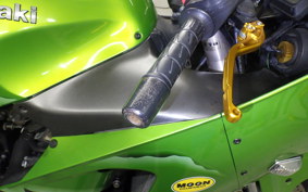 KAWASAKI ZX 1200 NINJA R 2004 ZXT20A