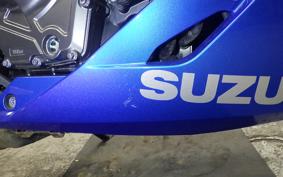 SUZUKI GSX-8R 2024 EM1AA