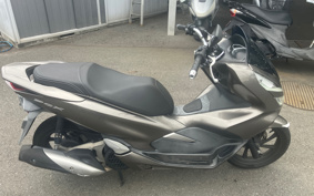HONDA CBR650F 2017 RC83