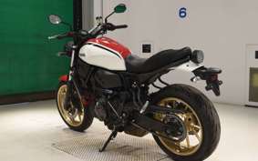 YAMAHA XSR700 2021 RM22J