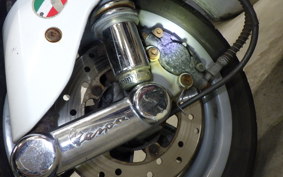 VESPA LX125
