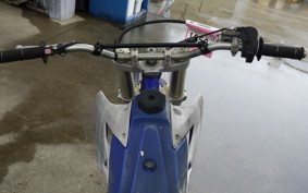 YAMAHA YZ125 CE08C