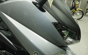 YAMAHA T-MAX 530 2015