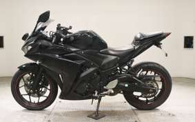 YAMAHA YZF R-3 2019 RH13J