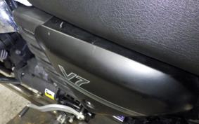 MOTO GUZZI V7 STONE 2013