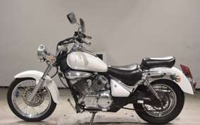SUZUKI INTRUDER 250 LC 2017 VJ51A