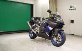 KAWASAKI ZX900R NINJA 2000 ZX900E