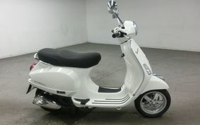 VESPA LX125-3V M683