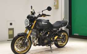 KAWASAKI Z900RS SE 2025 ZR900K