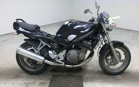 SUZUKI BANDIT 250 GJ74A