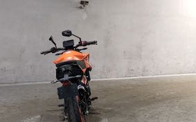 KTM 390 DUKE 2024 JPJ40