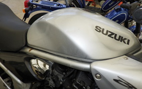 SUZUKI BANDIT 1200 S 2003 GV77A
