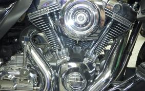HARLEY FLTRUSE1800CVO 2010