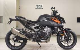 KTM 990 DUKE 2025