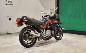 SUZUKI GSX750E 1983 GR72A