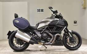 DUCATI DIAVEL STRADA 2014 G102J