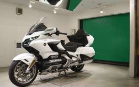 HONDA GL 1800 GOLD WING TOUR DCT 2022 SC79
