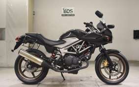 HONDA VTRF250 2015 MC33