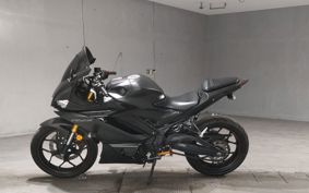 YAMAHA YZF-R25 RG43J