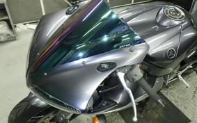 YAMAHA YZF-R1 2004