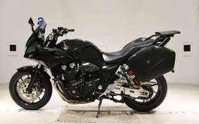 HONDA CB1300SB SUPER BOLDOR EP 2017 SC54