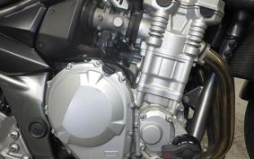 SUZUKI BANDIT 1250 SA 2008 GW72A