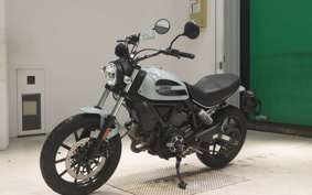 DUCATI SCRAMBLER SIXTY2 2016