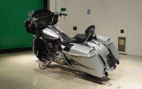 HARLEY FLHXSE 1800CVO 2015