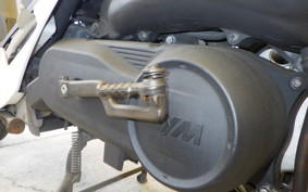 SYM UMI 100