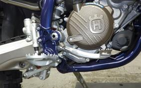 HUSQVARNA TE150I