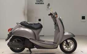 HONDA CREA SCOOPY I AF55