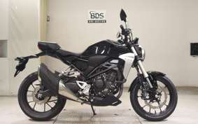 HONDA CB250RA 2016 MC52