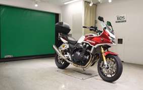 HONDA CB1300SB SUPER BOLDOR SP 2025 SC54