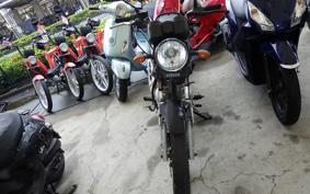 YAMAHA YBR125
