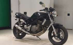 SUZUKI BANDIT 250 2025 GJ74A