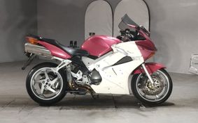 HONDA VFR800 2005 RC46