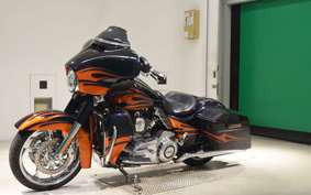 HARLEY FLHXSE 1800CVO 2015