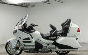 HONDA GL 1800 GOLD WING 2013 SC68