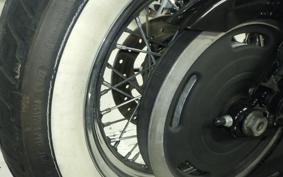 HARLEY XL1200V 2013