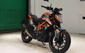 KTM 390 DUKE 2024
