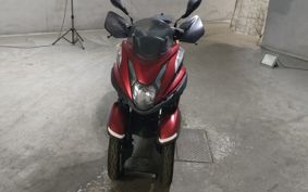 YAMAHA TRICITY 125 SE82J