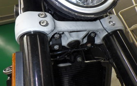 HUSQVARNA SVARTPILEN 250