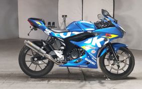 SUZUKI GSX-R125 DL33B