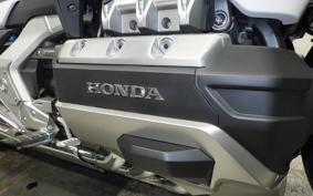 HONDA GL 1800 GOLD WING TOUR DCT 2023 SC79
