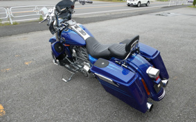 HARLEY FLHRSE1800CVO 2013 PG8