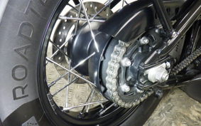 TRIUMPH BONNEVILLE BOBBER 2025