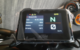 KTM 1290 SUPER DUKE R EVO V3940