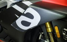 APRILIA RSV4 1100ファクト 2020