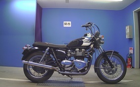 TRIUMPH BONNEVILLE T100 J9152G