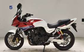 HONDA CB400 SUPER BOLDOR A 2015 NC42